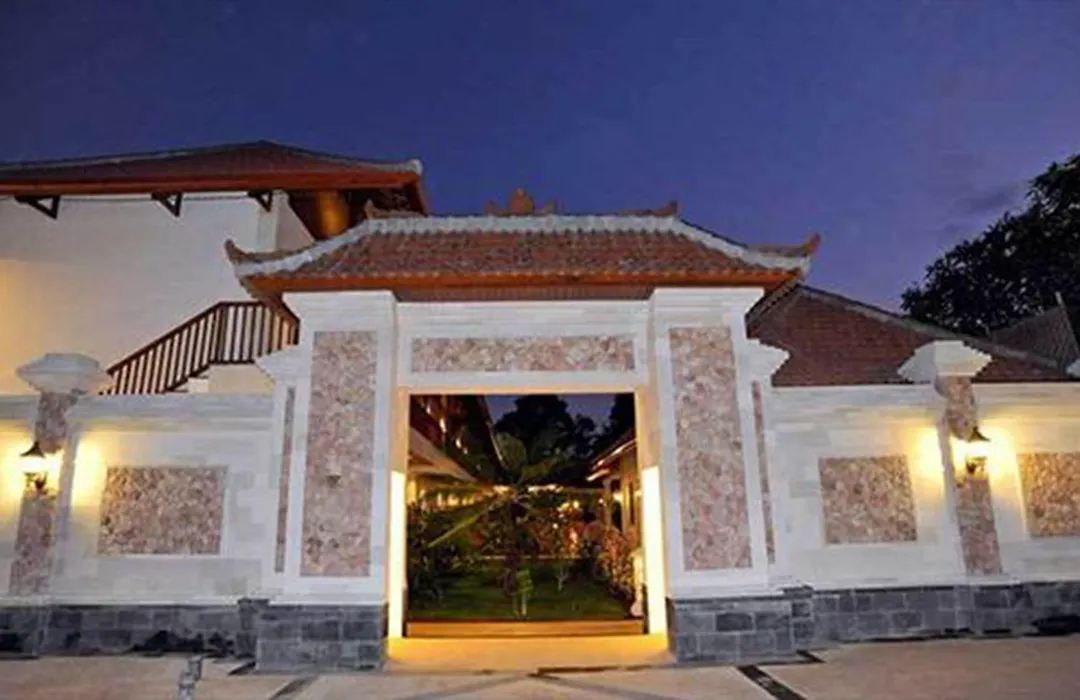 Aquarius Beach Hotel-1