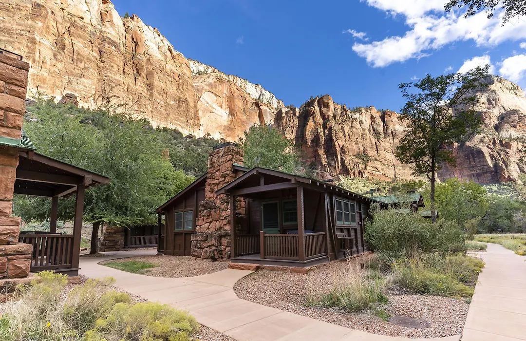 Zion Lodge-1