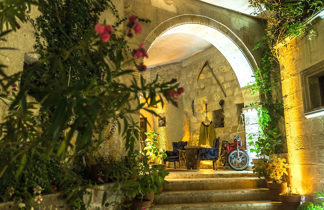 Hidden Cave Hotel-1