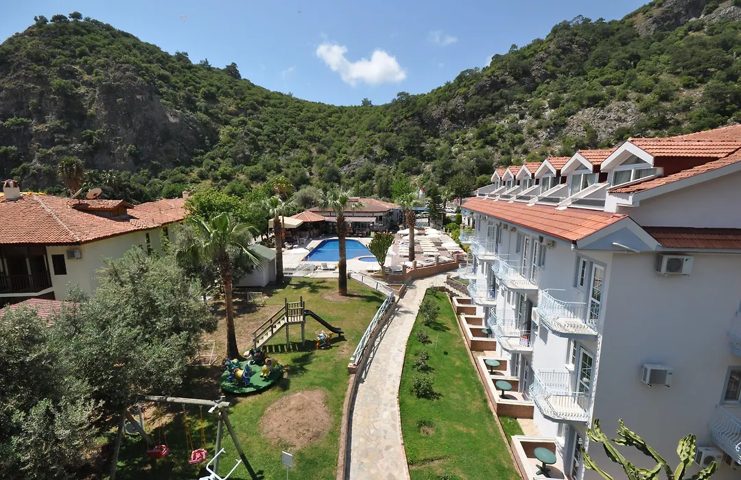 Majestic Hotel-1
