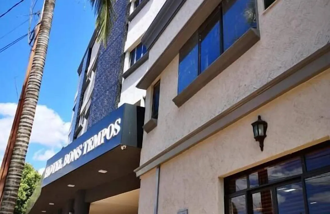 Hotel Bons Tempos-1