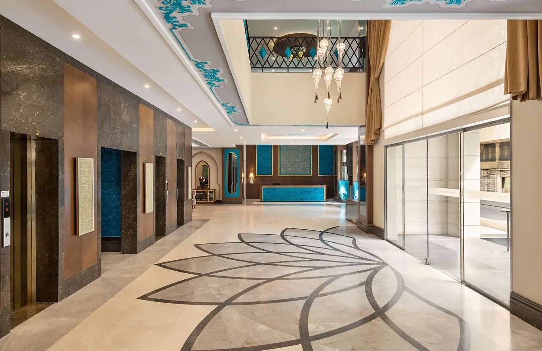 Ramada By Wyndham Makkah Zad Al Tayseer-1