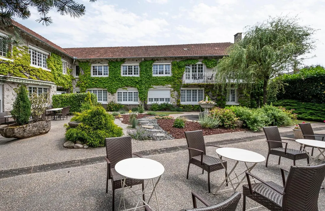 Logis La Thomasse-1