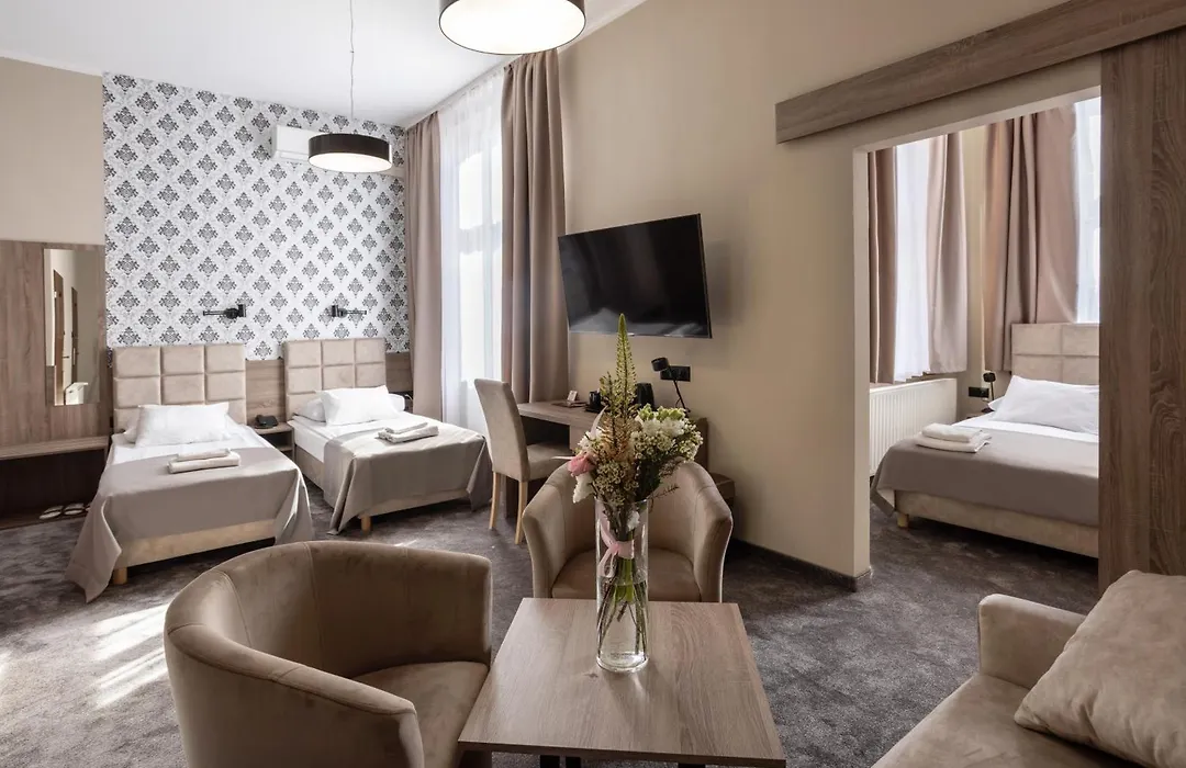 Hotel Maksymilian-1