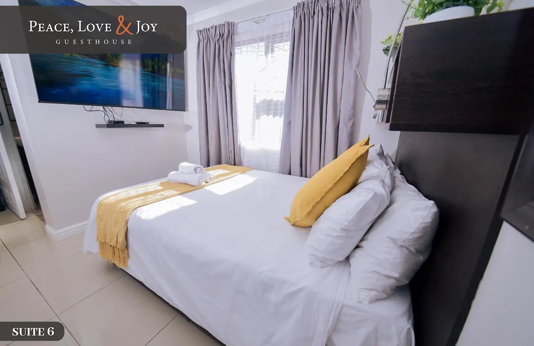 Peace Love And Joy Self Catering Units-1