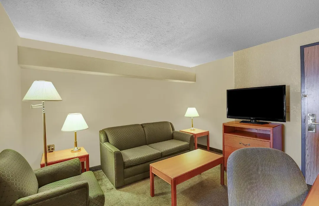 Prairie Crest Red Deer By Ihg-1