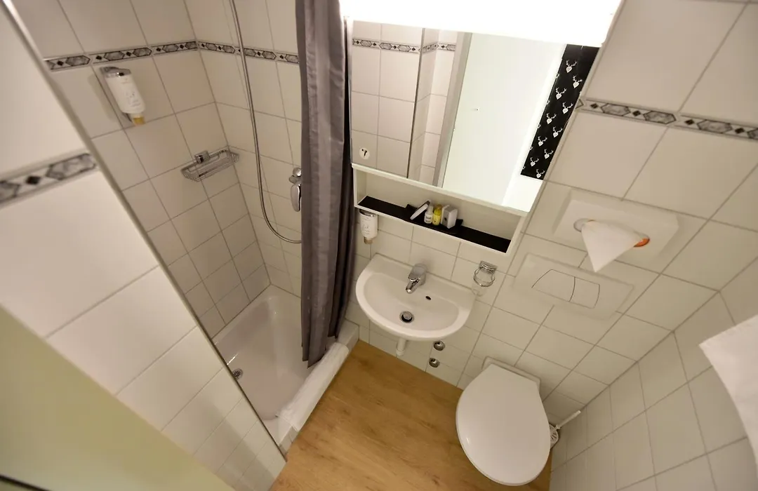 Hotel Hirschen-1