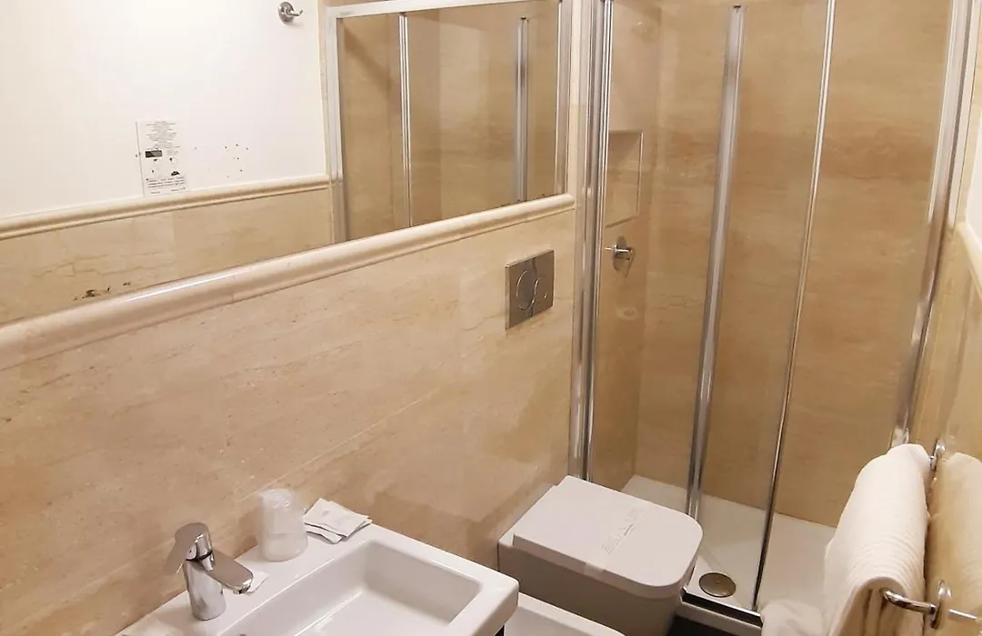 Hotel Mariano-1