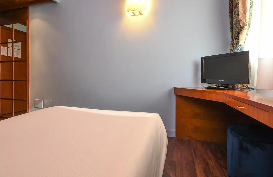 Hotel City-1