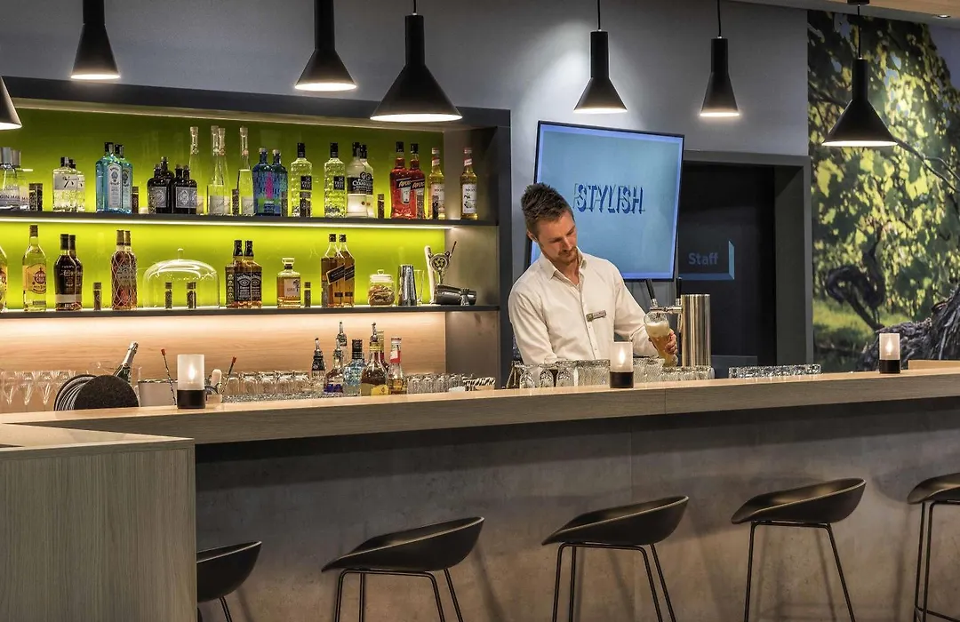 Ibis Styles Stuttgart Vaihingen-1