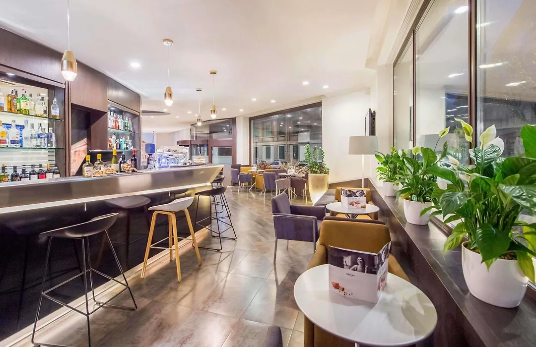 Mercure Roma Piazza Bologna-1