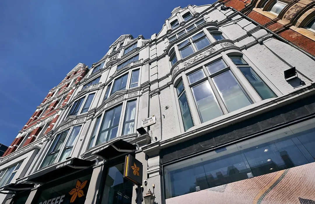 Libere London Edgware Road-1