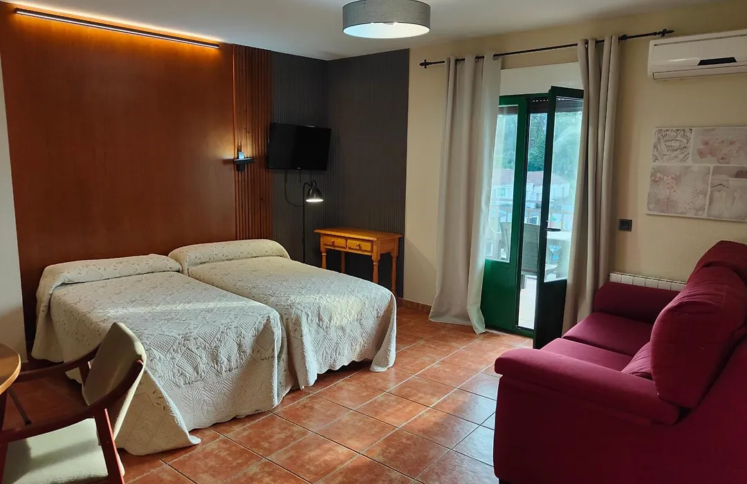 Hotel La Jara-Arribes-1