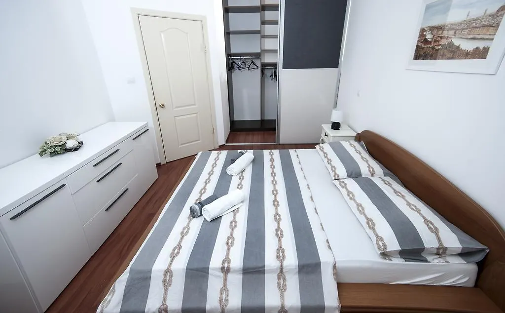 Znjan Beach Apartments-1