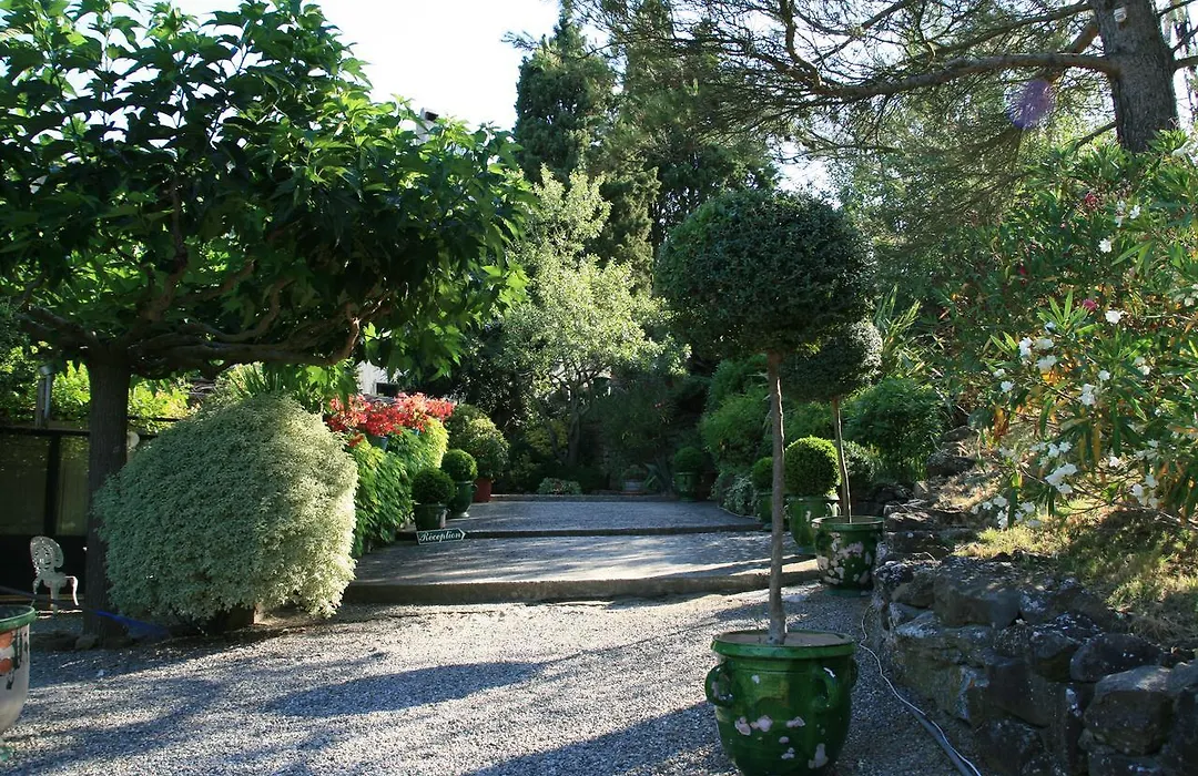 La Maison Sur La Colline-1