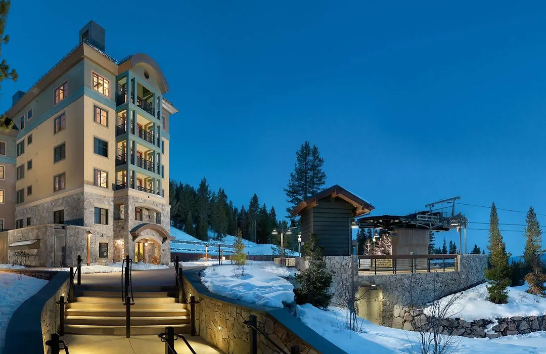 Constellation Residences-1