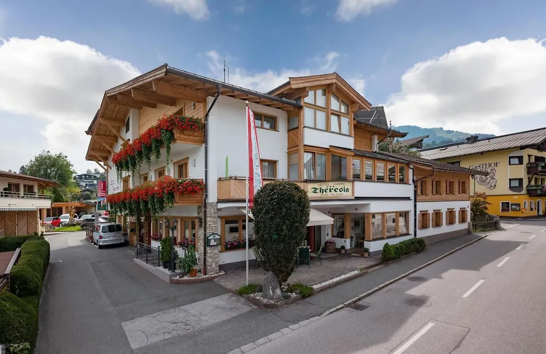 Hotel Theresia Garni-1