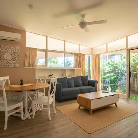 Ocean Breeze Motel-2
