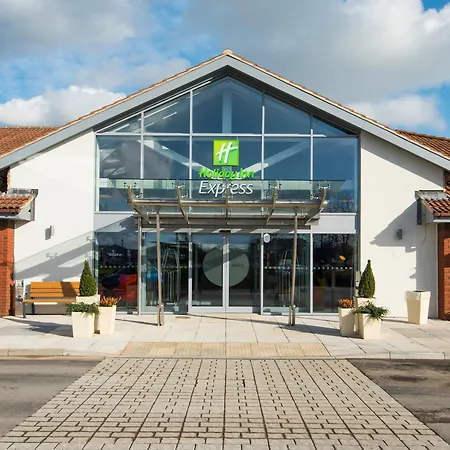 Holiday Inn Express Portsmouth - North By Ihg-2