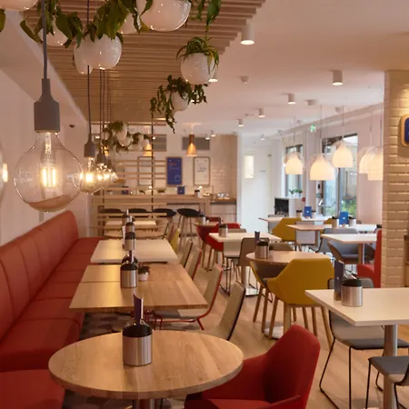 Holiday Inn Express Amsterdam - City Hall By Ihg-3