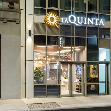 La Quinta By Wyndham Time Square South-3
