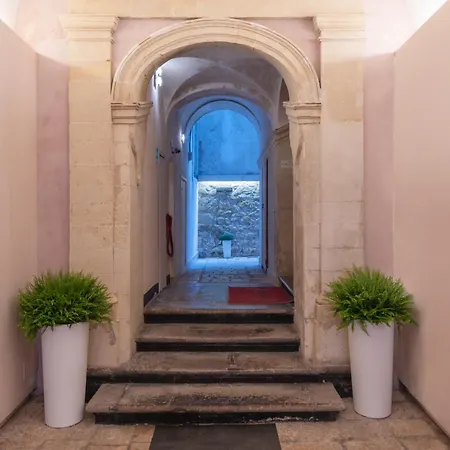 Hotel Vittorio Veneto-3