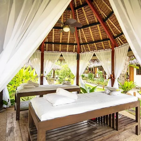 Oasis Resort-3