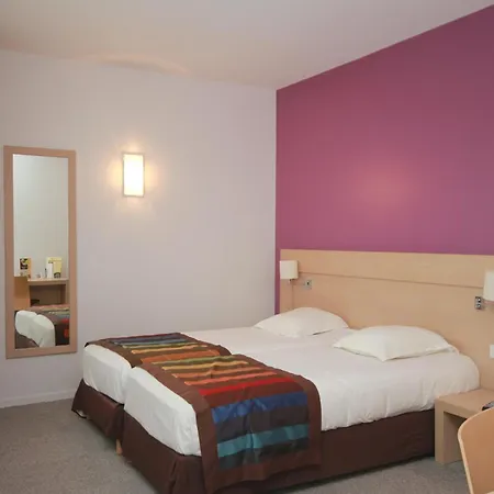 Esatitude Hotel-3
