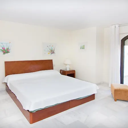Park Plaza Suites Apartamentos-2