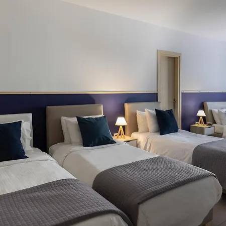 Hotel Kontes Comfort-2