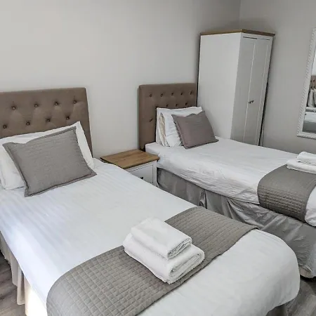 Cocoon @ International Inn + Apartments-2