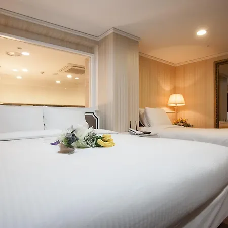 Hotel Pharos-3