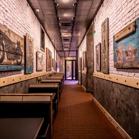 Art Hotel 158-3