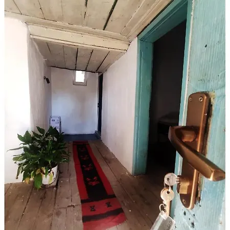 At Gjergj Fishta Apart-House Shkoder-3