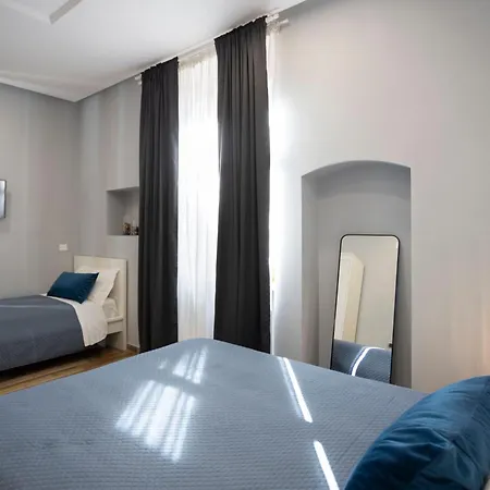 Tredidenari B&B-3