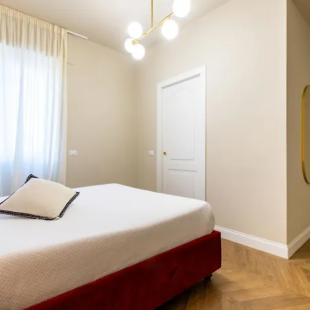 Daplace - Corso Sempione Suites-2
