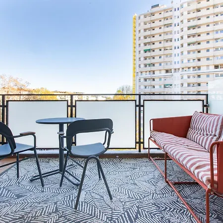 Daplace - Corso Sempione Suites-3
