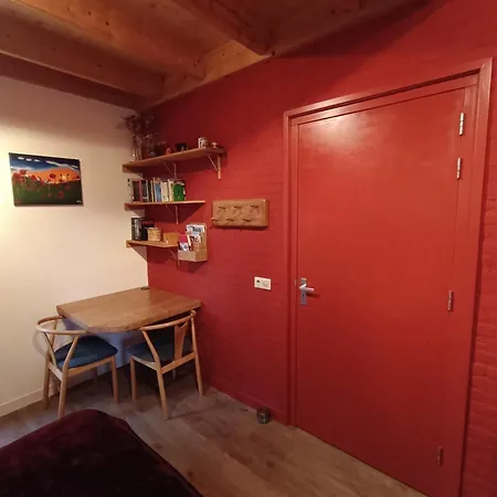 Bed And Breakfast Opus 209-3