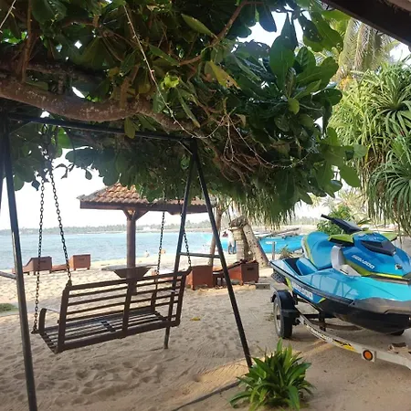 Cool Beach Hotel-3
