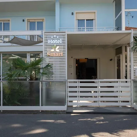 Hotel Smart Cervia B&B-3
