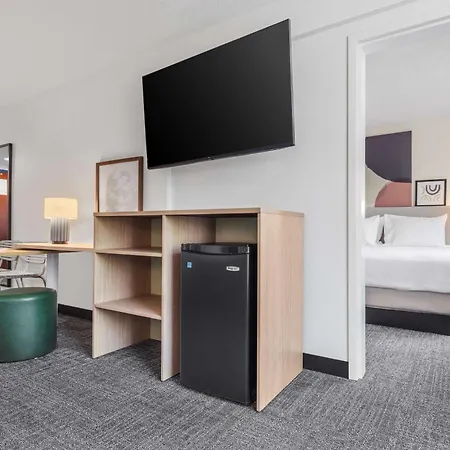 Spark By Hilton Charlotte Tyvola I-77-3