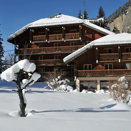 Hotel Les Lans-3