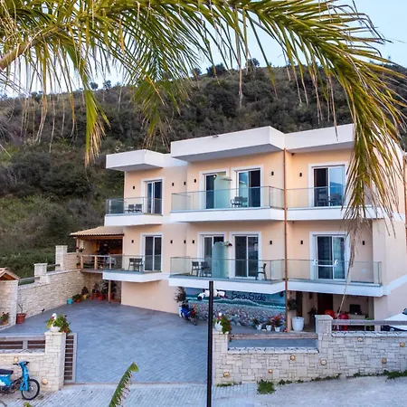Seaside Hotel Himare-3