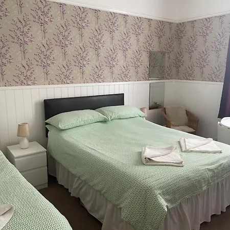 Brunton House Guest House-3