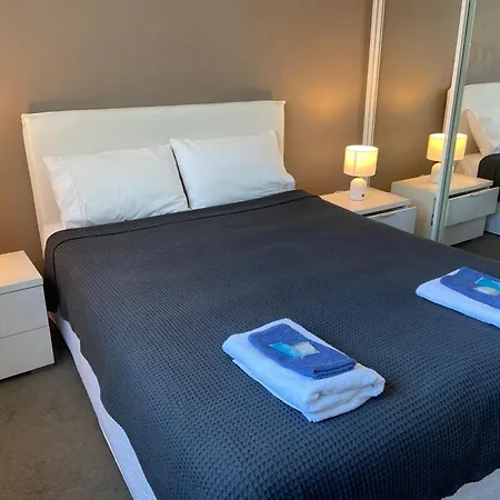 Surfers Beach Resort One-2