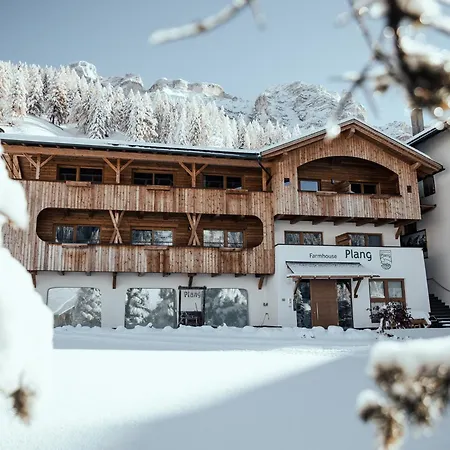 Plang Farmhouse-3