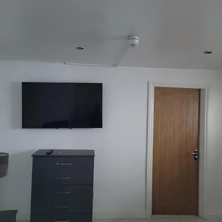 Southfield Lodge-2