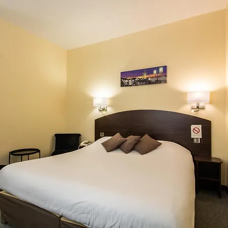 Hotel Notre Dame-3