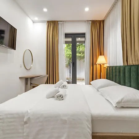 The Hotel National-3