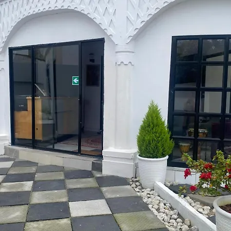 Forchutec Guest House Sunset Beach-3